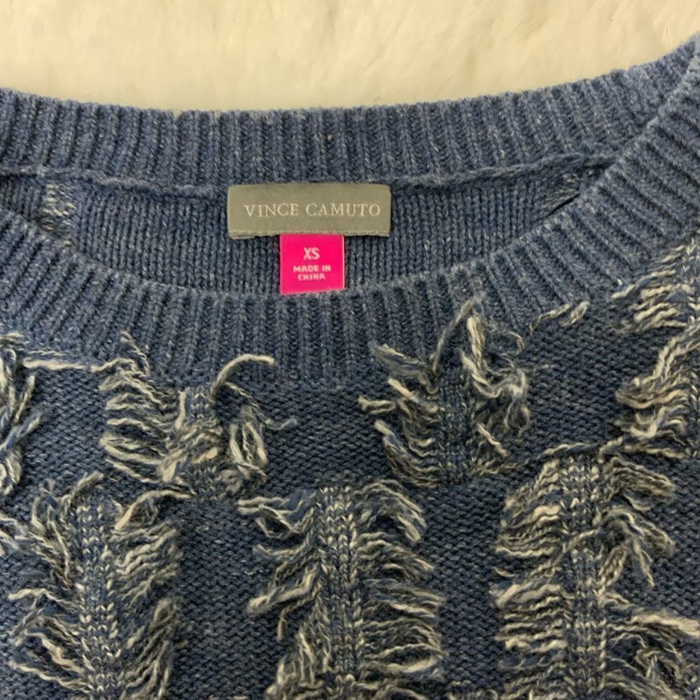 Vince Camuto fuzzy sweater - Picture 3 of 4